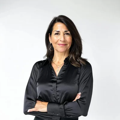 Rentnoi Head of Product team portrait